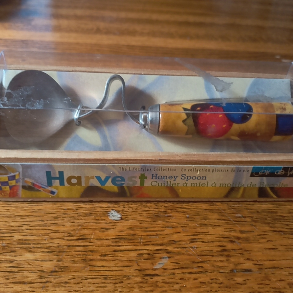 Harvest Honey Spoon Lifestyle Collections MSC International New in Wood Crate